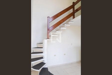 Sala de casa para alugar com 1 quarto, 50m² em Jardim Luciara, Guarulhos