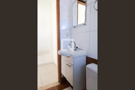 Casa para alugar com 50m², 1 quarto e 1 vaga Casa para alugar com 50m², 1 quarto e 1 vagaBanheiro
