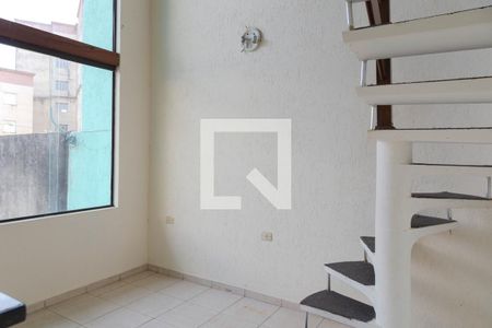 Sala de casa para alugar com 1 quarto, 50m² em Jardim Luciara, Guarulhos