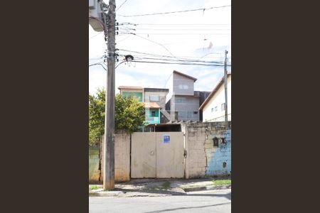 Casa para alugar com 50m², 1 quarto e 1 vaga Casa para alugar com 50m², 1 quarto e 1 vagaFachada