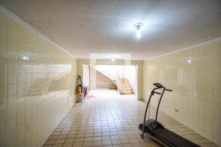 Casa à venda com 230m², 2 quartos e 2 vagasSalão