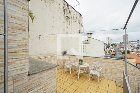 Casa à venda com 230m², 2 quartos e 2 vagasQuintal