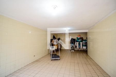 Casa à venda com 230m², 2 quartos e 2 vagasSalão