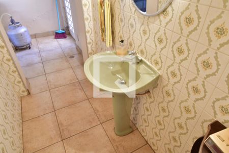 Casa à venda com 500m², 5 quartos e 4 vagasBanheiro - Salão de Festas