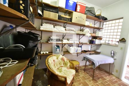 Casa à venda com 500m², 5 quartos e 4 vagasQuarto de Serviço