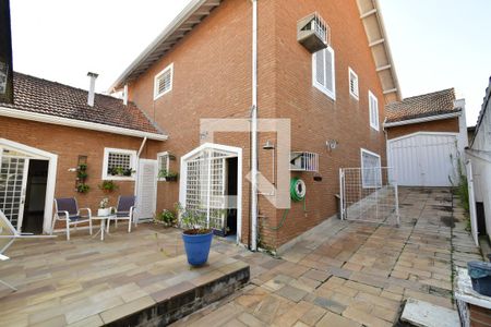 Casa à venda com 500m², 5 quartos e 4 vagasQuintal e Garagem interna