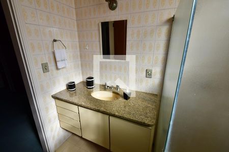 Casa à venda com 500m², 5 quartos e 4 vagasBanheiro