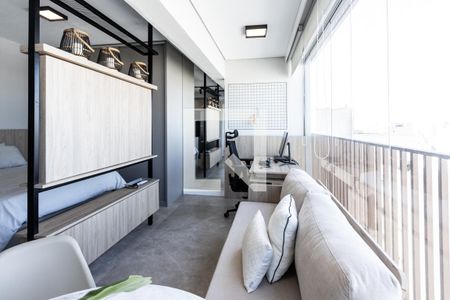 Studio para alugar com 28m², 1 quarto e sem vagaVaranda