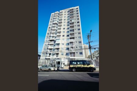 Apartamento para alugar com 49m², 2 quartos e 1 vaga Apartamento para alugar com 49m², 2 quartos e 1 vagaFachada