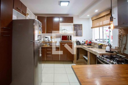 Apartamento à venda com 111m², 3 quartos e sem vaga Apartamento à venda com 111m², 3 quartos e sem vagaCozinha