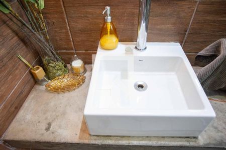 Apartamento à venda com 111m², 3 quartos e sem vaga Apartamento à venda com 111m², 3 quartos e sem vagaBanheiro