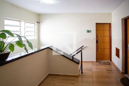 Apartamento à venda com 111m², 3 quartos e sem vaga Apartamento à venda com 111m², 3 quartos e sem vagaHall de entrada