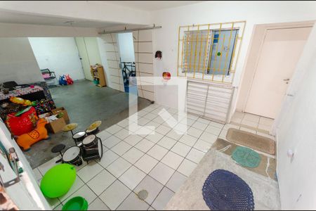 Casa para alugar com 300m², 3 quartos e 6 vagas Casa para alugar com 300m², 3 quartos e 6 vagasSalão 1