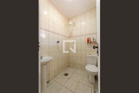 Casa para alugar com 300m², 3 quartos e 6 vagas Casa para alugar com 300m², 3 quartos e 6 vagasBanheiro da Suíte