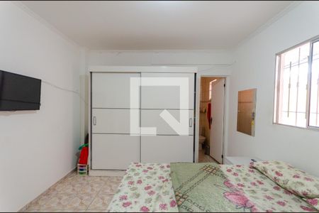 Casa para alugar com 300m², 3 quartos e 6 vagas Casa para alugar com 300m², 3 quartos e 6 vagasSuíte