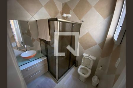 Apartamento à venda com 70m², 2 quartos e sem vagaBanheiro