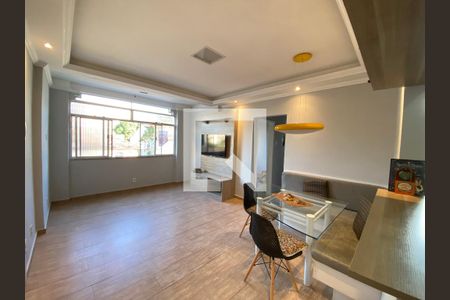 Apartamento à venda com 70m², 2 quartos e sem vagaSala
