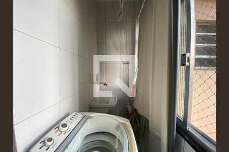 Apartamento à venda com 70m², 2 quartos e sem vagaCozinha e Área de Serviço