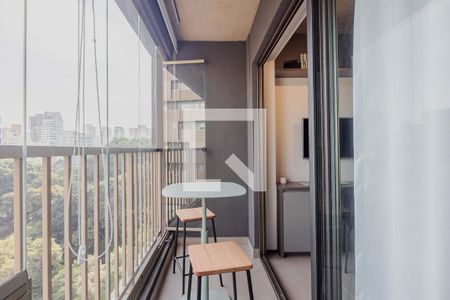 Varanda de kitnet/studio para alugar com 1 quarto, 22m² em Cerqueira César, São Paulo