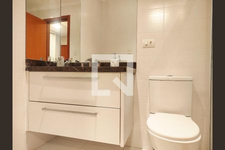 Apartamento à venda com 155m², 3 quartos e 2 vagasBanheiro da Suíte 1