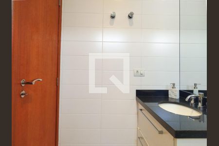 Apartamento à venda com 155m², 3 quartos e 2 vagasBanheiro da Suíte 2