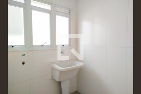 Apartamento à venda com 155m², 3 quartos e 3 vagas Apartamento à venda com 155m², 3 quartos e 3 vagasÁrea de Serviço