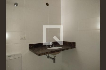 Apartamento à venda com 155m², 3 quartos e 3 vagas Apartamento à venda com 155m², 3 quartos e 3 vagasBanheiro da Suíte 1