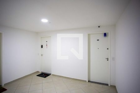 Apartamento para alugar com 40m², 2 quartos e 1 vaga Apartamento para alugar com 40m², 2 quartos e 1 vagaHall de entrada
