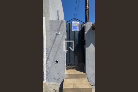 Casa à venda com 110m², 1 quarto e sem vaga Casa à venda com 110m², 1 quarto e sem vagaFachada + Plaquinha