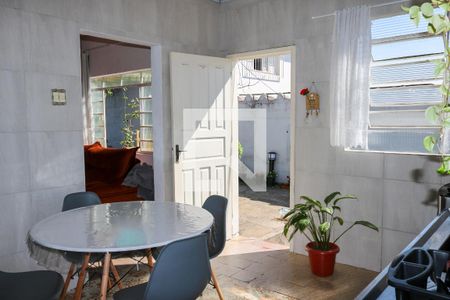 Casa à venda com 110m², 1 quarto e sem vaga Casa à venda com 110m², 1 quarto e sem vagaCozinha