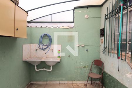 Casa para alugar com 301m², 3 quartos e 2 vagasArea de Serviço