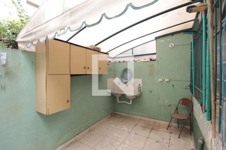 Casa para alugar com 301m², 3 quartos e 2 vagasArea de Serviço