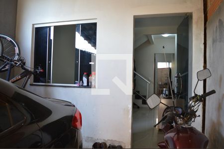 Garagem de casa para alugar com 2 quartos, 80m² em Instância Imperiais , Contagem