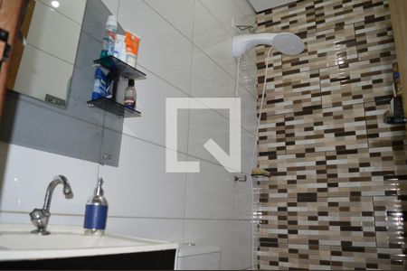 Banheiro de casa para alugar com 2 quartos, 80m² em Instância Imperiais , Contagem