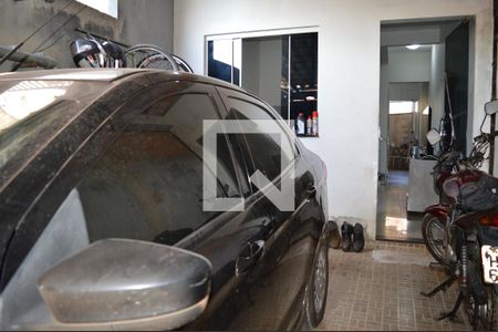 Garagem de casa para alugar com 2 quartos, 80m² em Instância Imperiais , Contagem