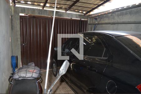 Garagem de casa para alugar com 2 quartos, 80m² em Instância Imperiais , Contagem