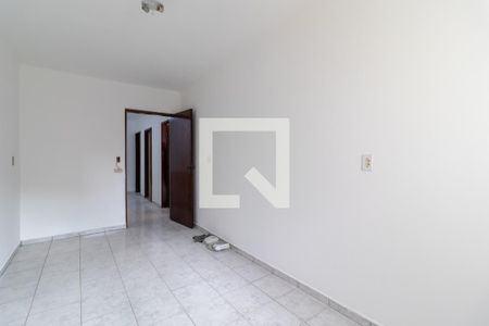 Casa à venda com 210m², 6 quartos e 3 vagasQuarto 1