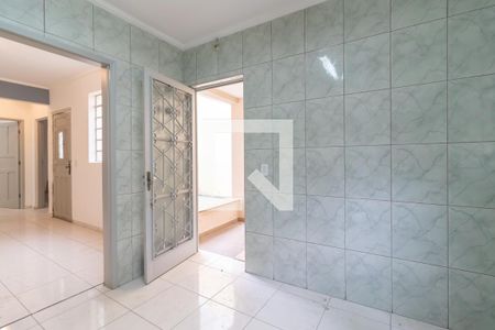 Casa à venda com 210m², 6 quartos e 3 vagasEdícula - Cozinha