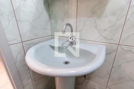 Casa à venda com 210m², 6 quartos e 3 vagasEdícula - Banheiro