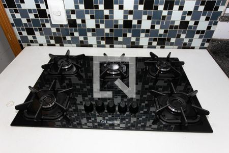 Casa à venda com 130m², 2 quartos e 2 vagasCozinha - Cooktop