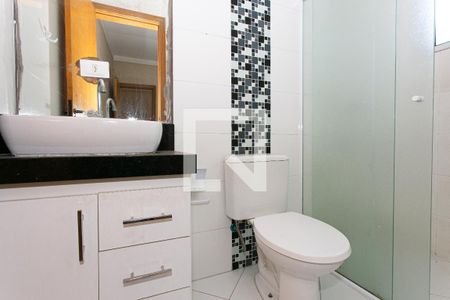 Casa à venda com 130m², 2 quartos e 2 vagasBanheiro da Suíte 2