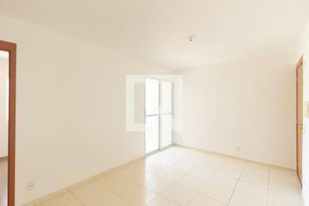 Sala de apartamento para alugar com 2 quartos, 45m² em Guaratiba, Rio de Janeiro