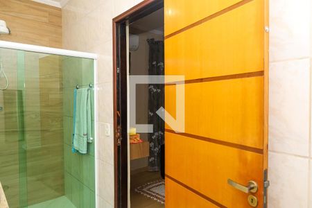 Casa para alugar com 196m², 4 quartos e 2 vagasBanheiro