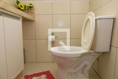 Casa para alugar com 196m², 4 quartos e 2 vagasBanheiro