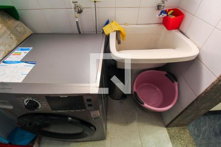 Apartamento à venda com 60m², 2 quartos e 1 vaga Apartamento à venda com 60m², 2 quartos e 1 vagaÁrea de Serviço