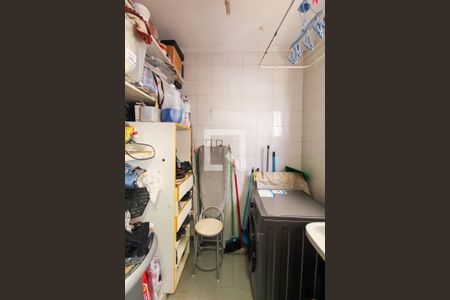 Apartamento à venda com 60m², 2 quartos e 1 vaga Apartamento à venda com 60m², 2 quartos e 1 vagaÁrea de Serviço