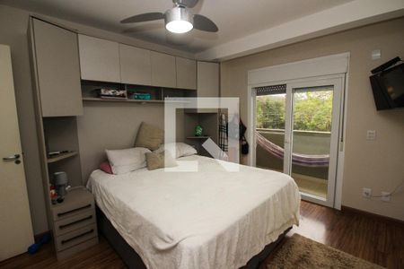 Casa à venda com 200m², 3 quartos e 2 vagasQuarto Suíte