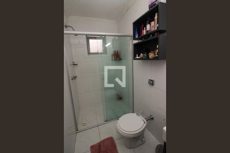 Casa à venda com 200m², 3 quartos e 2 vagasBanheiro da Suíte