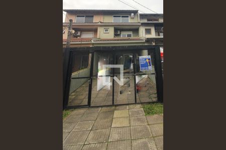 Casa à venda com 200m², 3 quartos e 2 vagasFachada