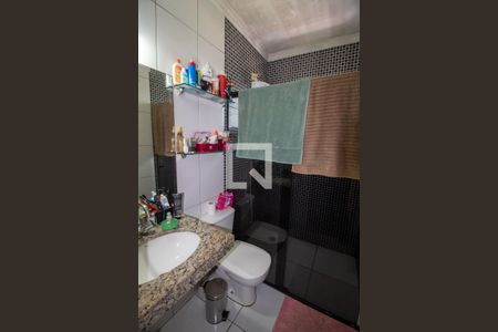 Banheiro do Quarto 1 de casa para alugar com 3 quartos, 220m² em Jardim Ester, São Paulo